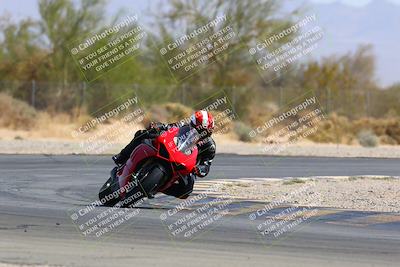 media/Mar-21-2022-Moto Forza (Mon) [[4127b7cc51]]/B Group/Session 3/Turn 2/